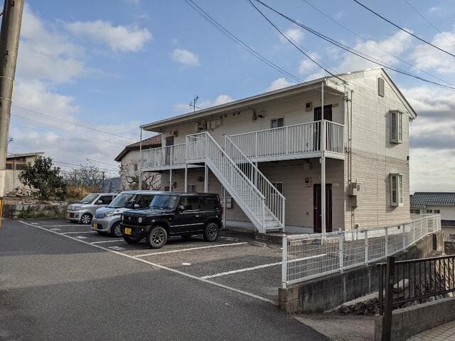 坪井2丁目マンション 1階